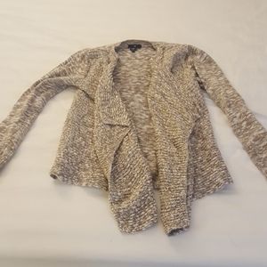 Gap sweater
